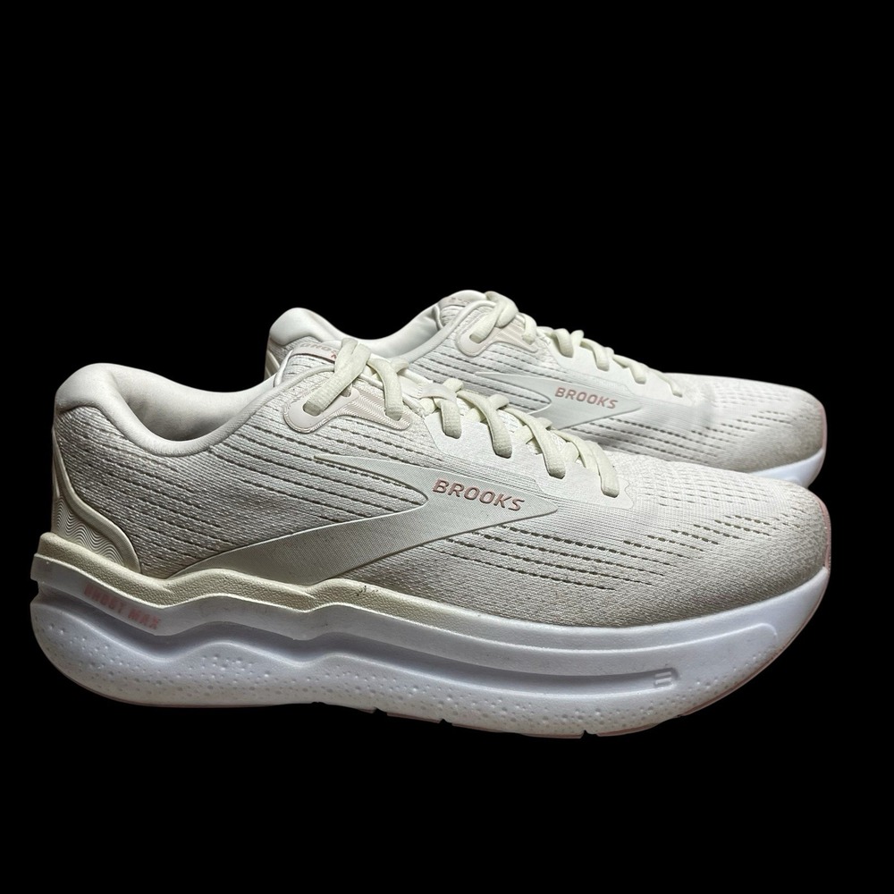Brooks Ghost Max 2 Running Shoes Sneakers Coconut Milk Gray/Zephyr, Womens 10.5